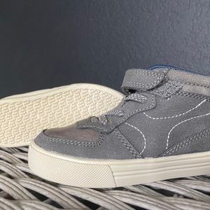OshKosh B’gosh toddler boots